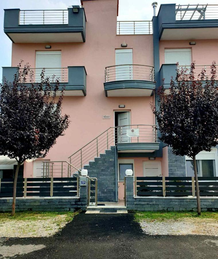 Design Suites Efharis Nea Peramos (Macedonia) Exterior foto